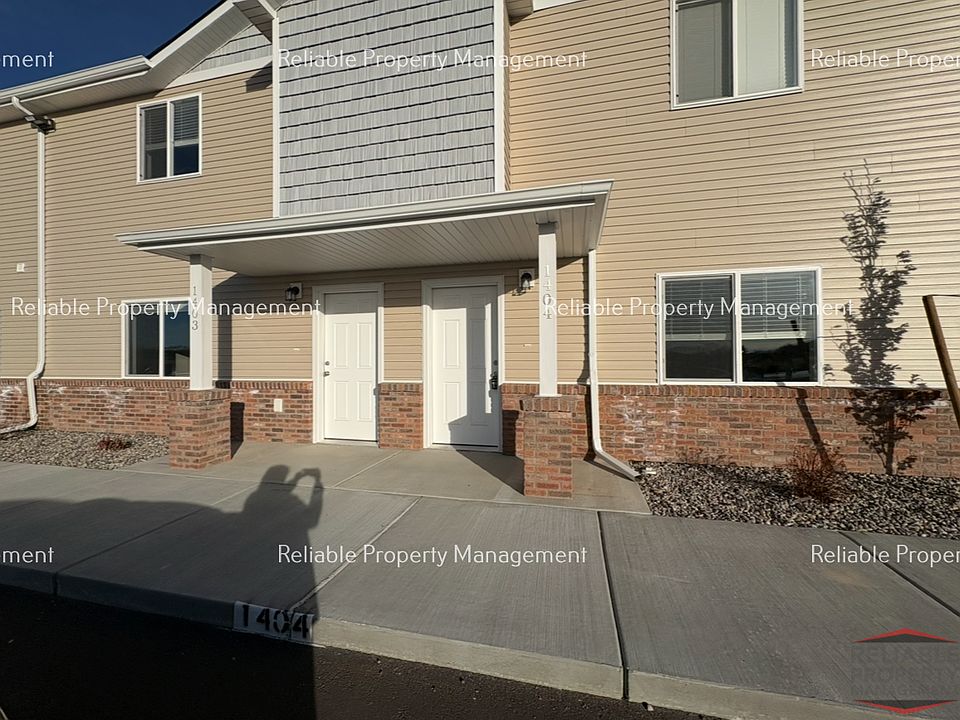 1st image of 2015 Lawrence Ln #1404