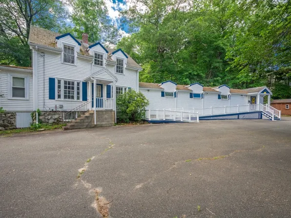 521 Walpole St, Norwood, MA 02062