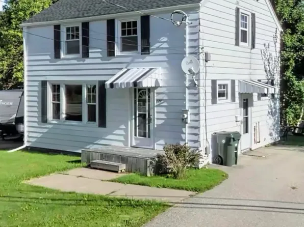 221 Cottage Rd, Sydney, NS B1P 2E7