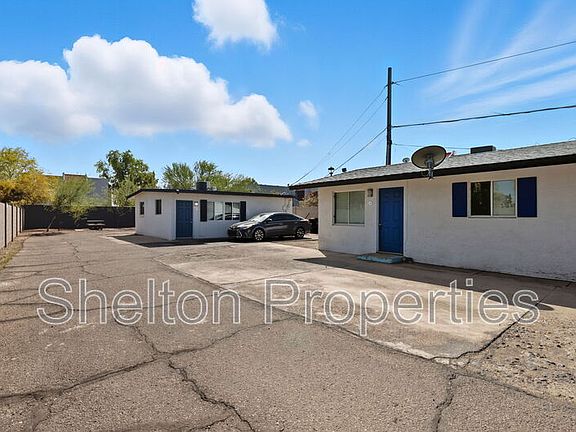 3rd image of 1713 N 31st Pl #6