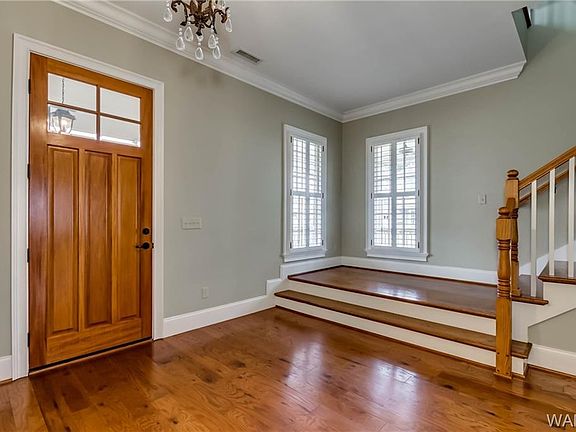5th image of 729 Courtneyanna Pl