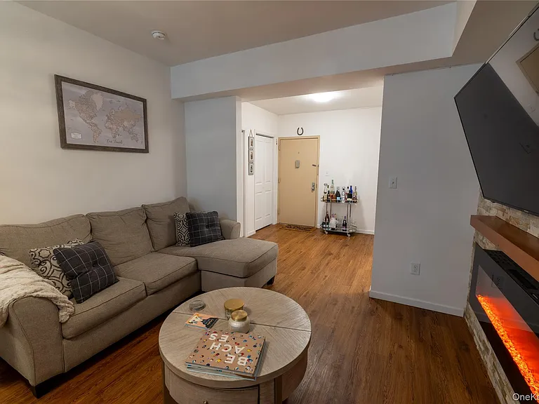 525 Beach 138th St #A2 — Photo 11