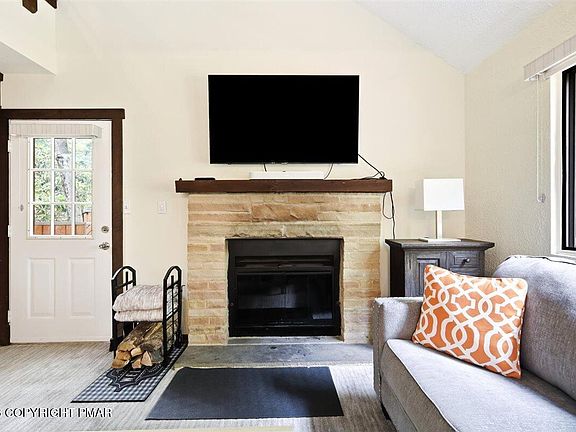 5th image of 35 Red Fox Ct