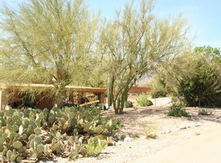 8975 E Saddleback Dr, Tucson, AZ 85749