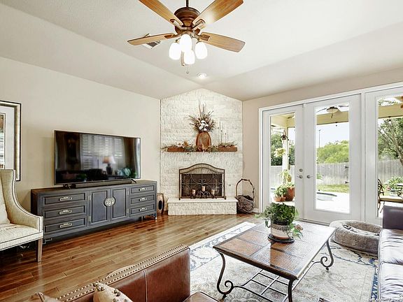 5th image of 13803 Sienna Ct