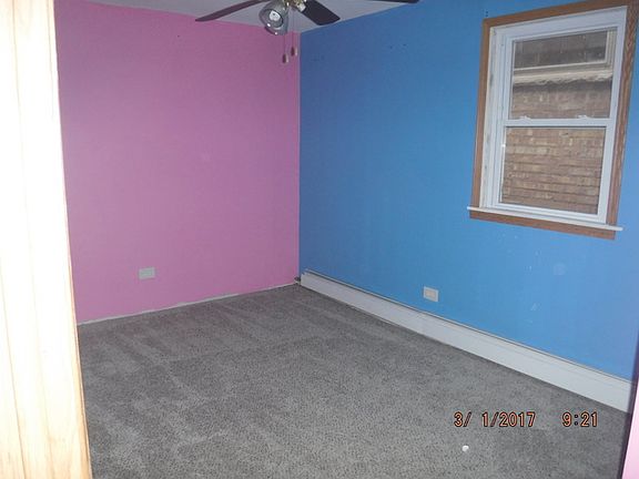 5th image of 4115 Joliet Ave