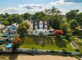32 Seaview Ave, Cranston, RI 02905