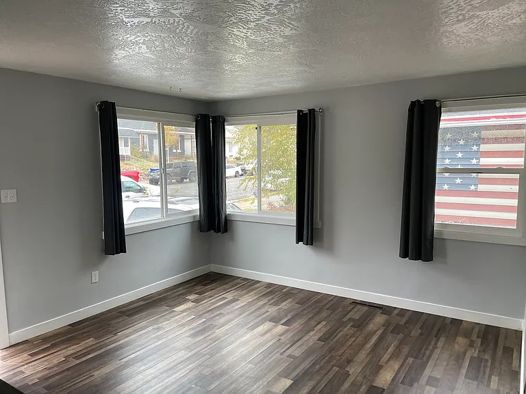 3439 Adams Ave — Photo 6