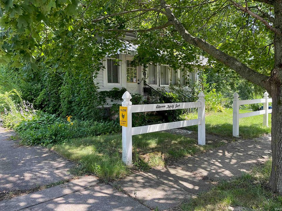 2nd image of 1135 Harrison St