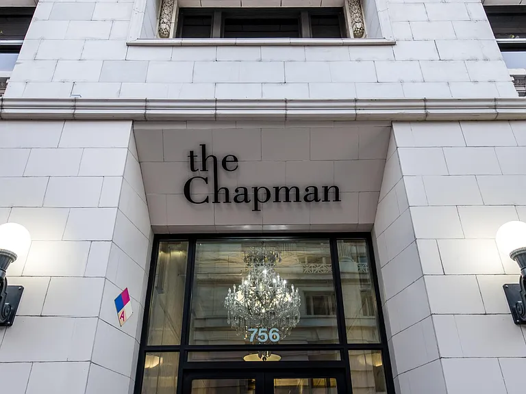 The Chapman — Photo 6