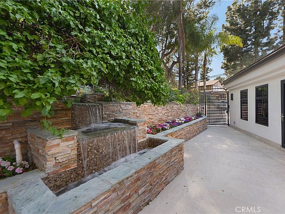 4th image of 4032 Rogen Dr