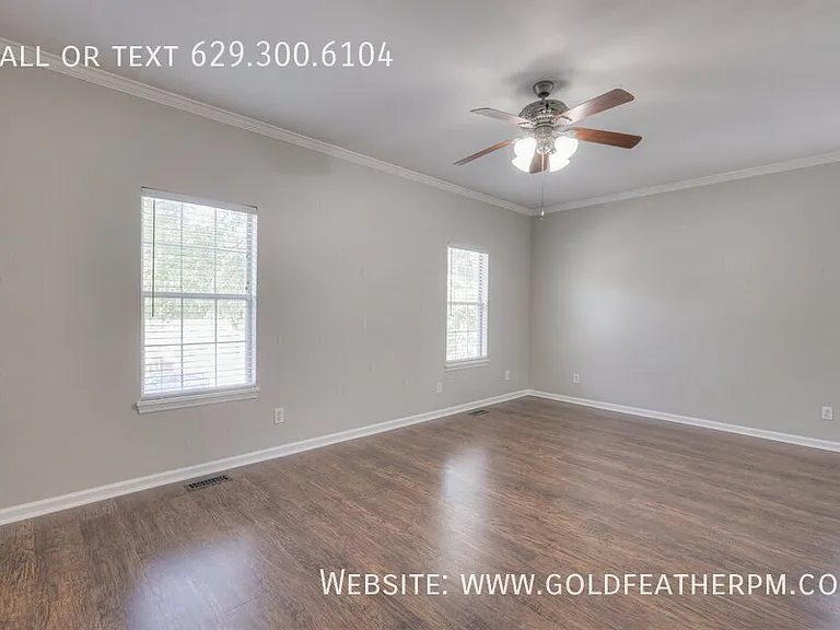 5888 Woodlands Ave — Photo 63