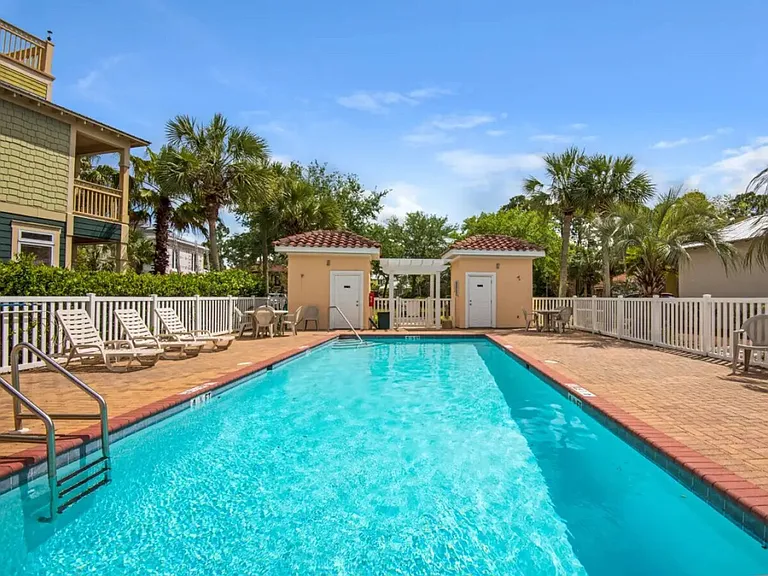 91 Saint Simon Cir #ID1285921P — Photo 57