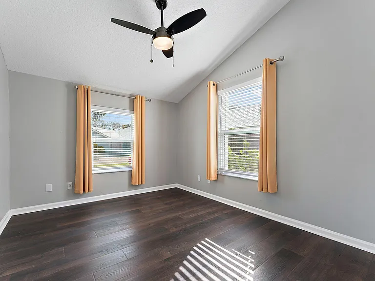 10440 SE Jupiter Narrows Dr — Photo 27