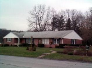 128 Limestone Rd, Milton, PA 17847