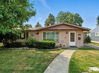 1534 J St, Walla Walla, WA 99362