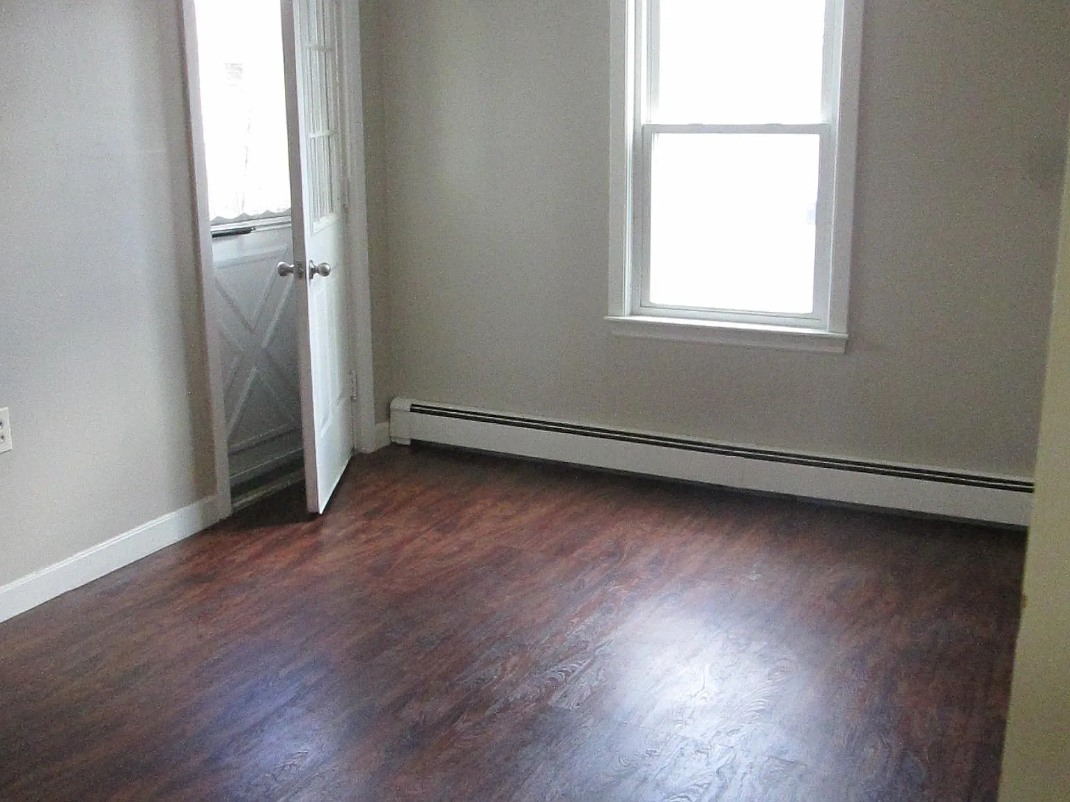 2 bed, 950 sqft, $1,500 — Photo 4