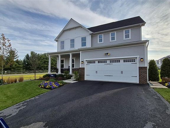 2nd image of 2200 Campbell Hill Way