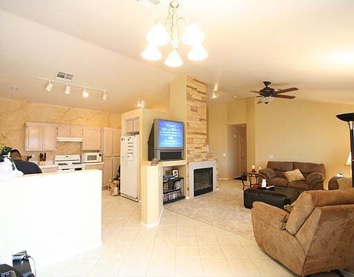 3rd image of 2708 Old Town Dr