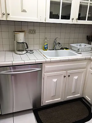 Rented by Artis Network Consulting & Real Estate Services Corp | media 41