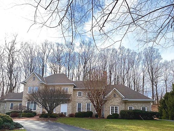 2nd image of 12037 Great Elm Dr