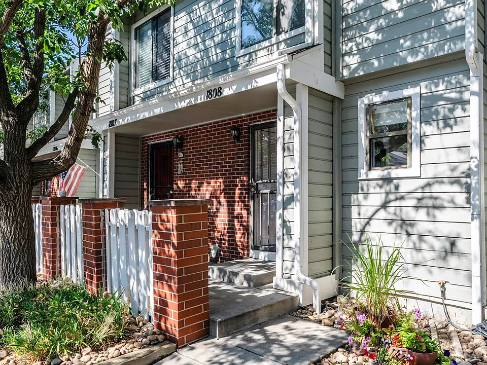 7476 E Arkansas Ave #1808
