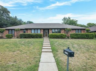 7717 Woodside Hl, Fort Worth, TX 76179