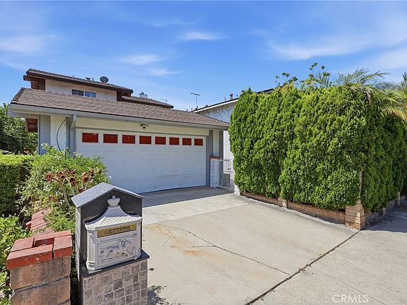 3rd image of 12300 Covello St
