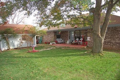 4th image of 312 Mitzi Ln