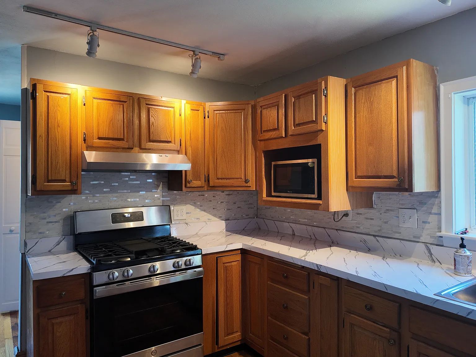 1 bed, 1500 sqft, $2,500 — Photo 2