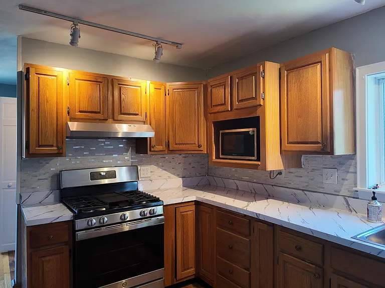 551 Townsend Ave #3 — Photo 2