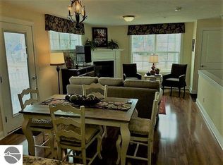 151 Railroad Ave #13, Traverse City, MI 49686