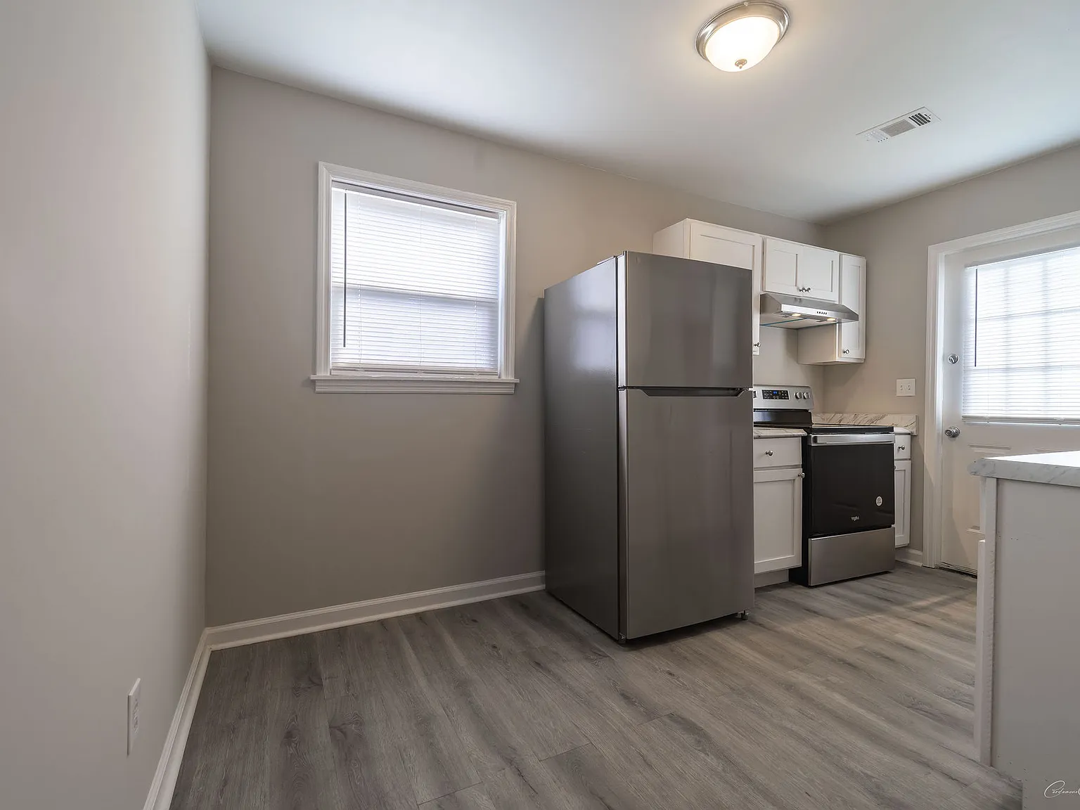 201 E. 13th Street - Unit 9 — Photo 4