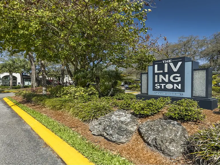 The Livingston — Photo 18