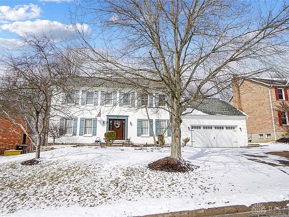 5th image of 115 Bradford Dr