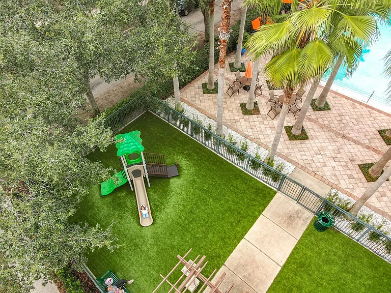 727 Siena Palm Dr — Photo 18