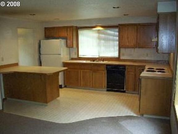 3rd image of 12495 SW Anton Dr