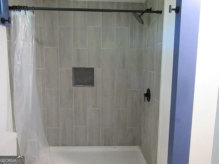 1379 Sam Craven Rd — Photo 21