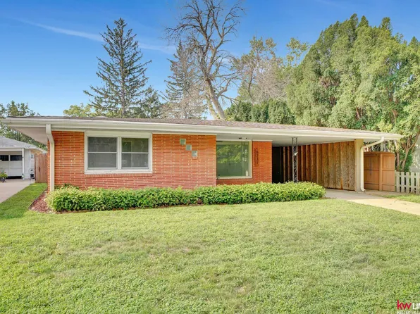 6231 Gladstone St, Lincoln, NE 68507