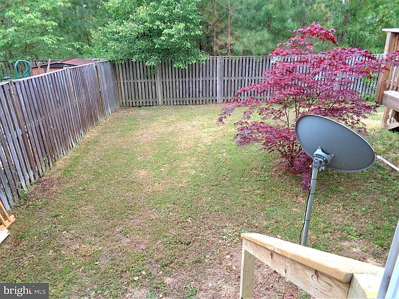 4th image of 46395 Shining Willow Ln Unit C