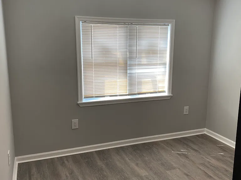 3009 E Federal St — Photo 5