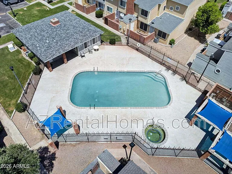 6308 S 69th Gln — Photo 28