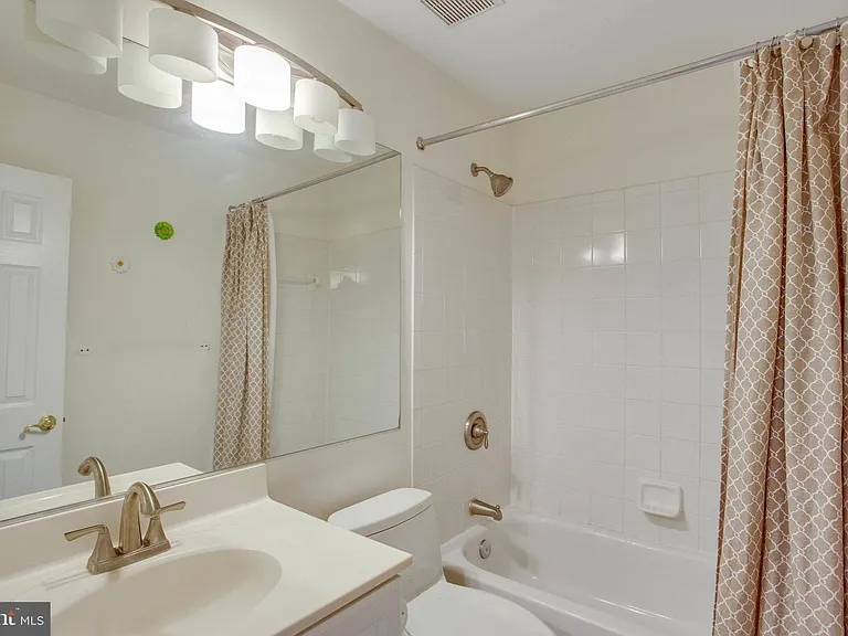 13381 Sir Ramsay Way — Photo 26