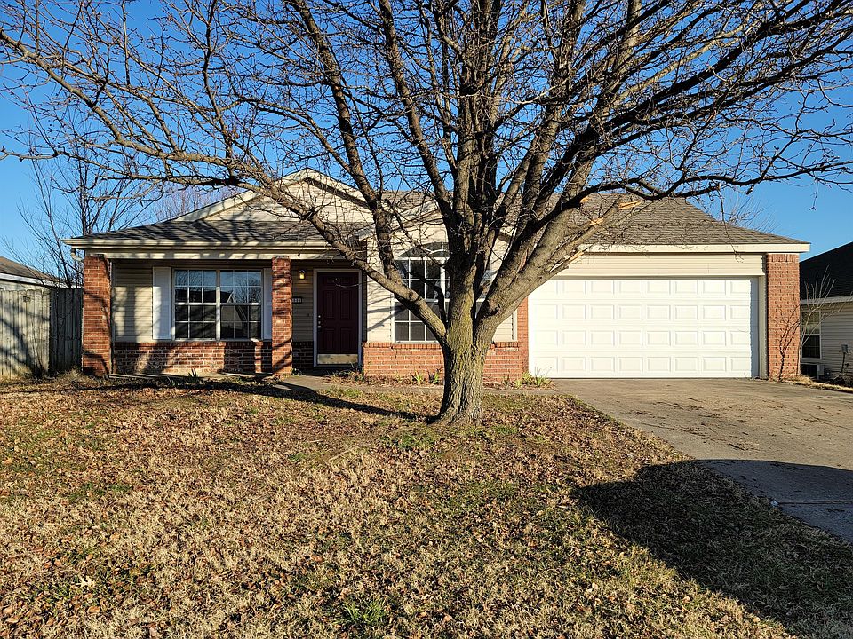 Cute 3 bedroom 2 bath home with 2 car garage located minutes from the Walmart Home Office