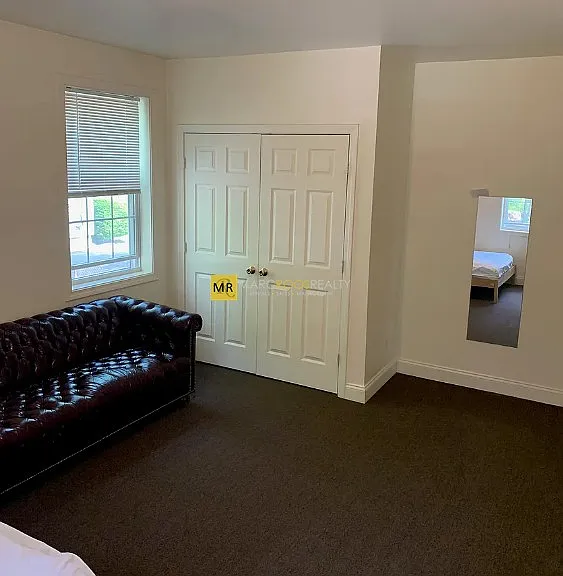 253-255 South St #253 — Photo 8