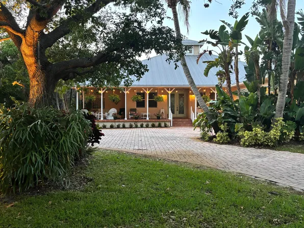 2412 SE Saint Lucie Boulevard, Stuart, FL 34996