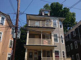 9 Nightingale St, Dorchester, MA 02124