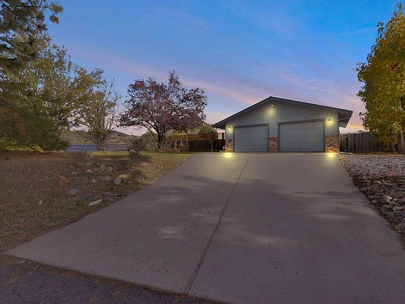 2nd image of 17397 Valley Oak Dr