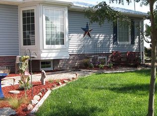 150 S2 Rd, Henry, NE 69358