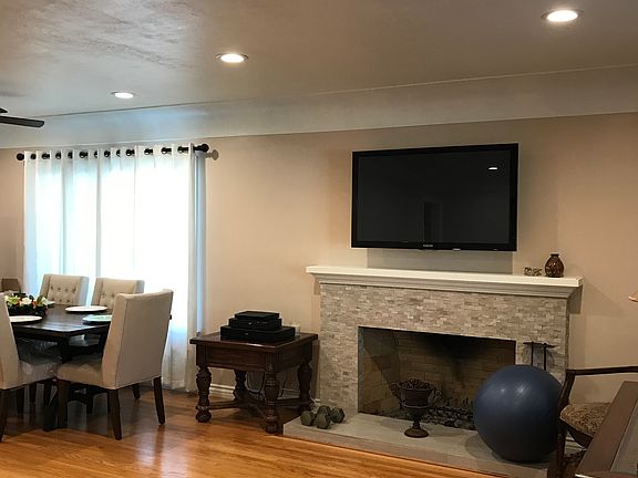 4th image of 3524 N Arrowhead Ave